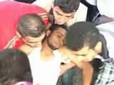 以軍炮擊加沙一市場致百余人死傷